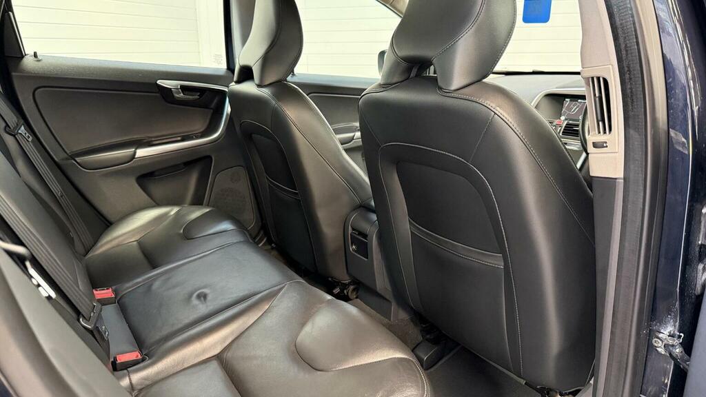 Volvo XC60 Vehicle Details Price - 10995 Make Volvo Model Grey #39