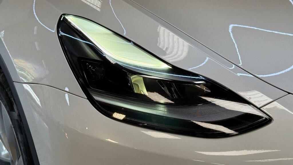 Tesla Model Y Suv Dual Motor Long Range 4Wde 202222 White #6