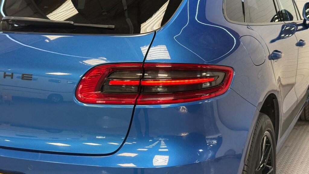 Porsche Macan 3.6L V6 Turbo Pdk 4Wd #23