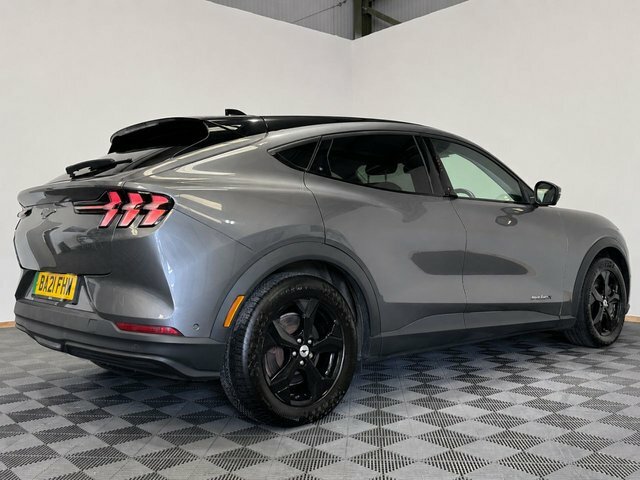 Ford Mustang Mach-E Range 91Kwh Suv Black #3