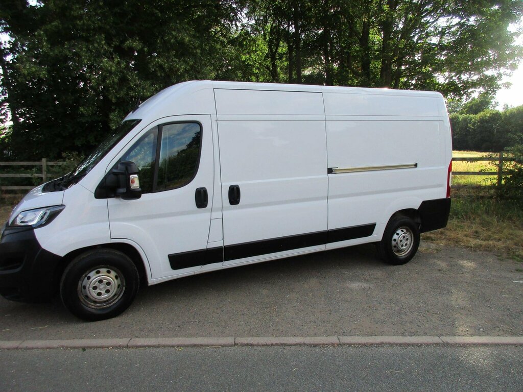 Peugeot Boxer 2.2 Bluehdi 435 Professional L3 H2 Euro 6 Ss White #3