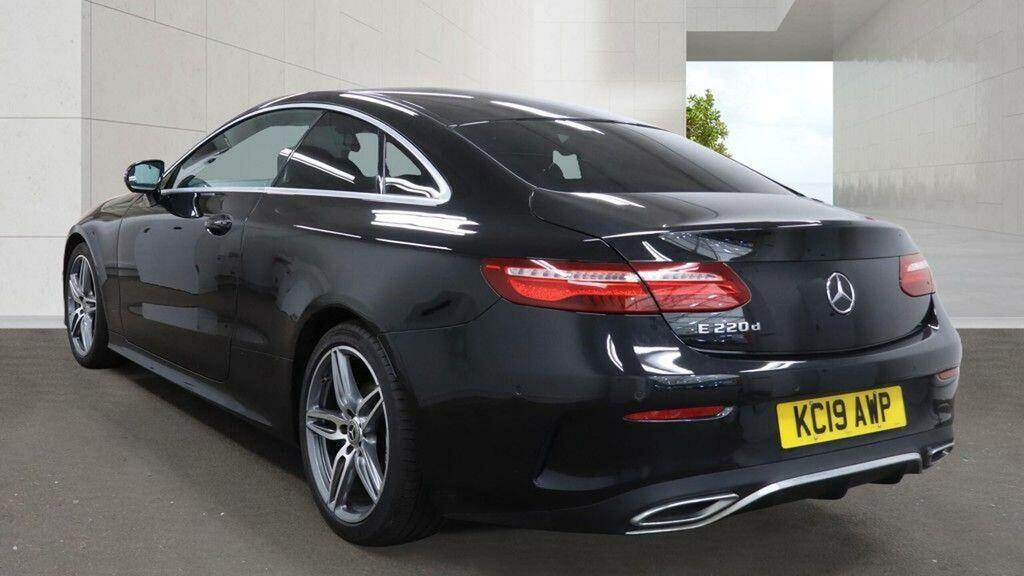Mercedes-Benz E Class 2.0 E220d Amg Line G-tronic Euro 6 Ss Black #3