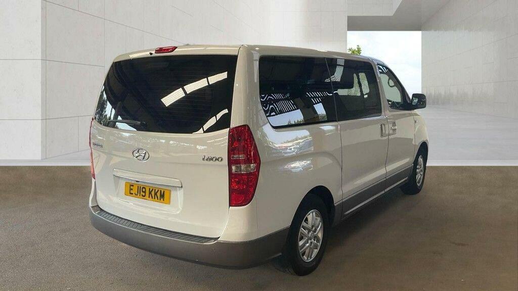 Hyundai I800 2.5 Crdi Se Nav Euro 6 White #3