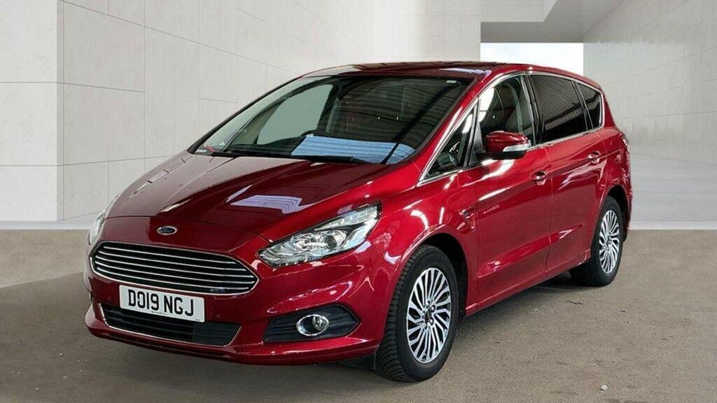 Ford S-Max 2.0 Ecoblue Titanium Euro 6 Ss Red