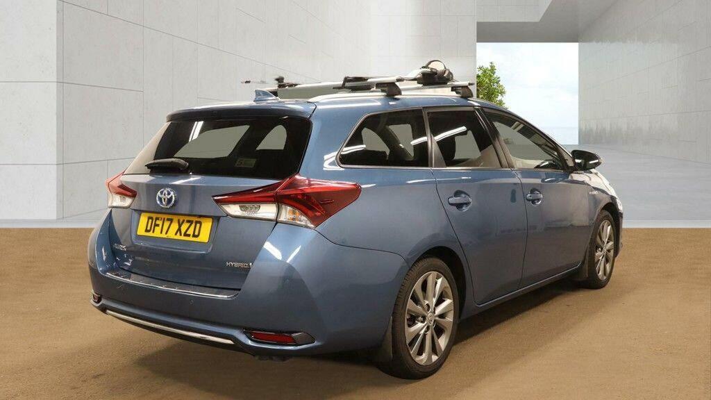 Toyota Auris 1.8 Vvt-h Excel Touring Sports Cvt Euro 6 Ss Blue #4