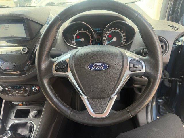 Ford Tourneo Courier Ecoboost Zetec Mpv Euro 6 100 P Silver #15