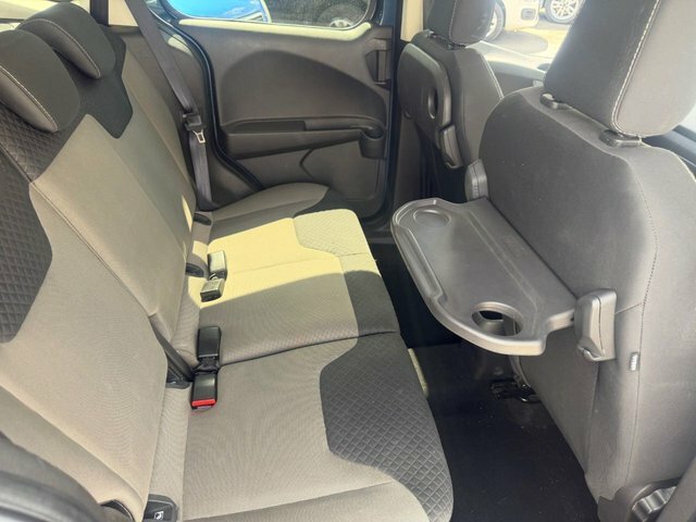 Ford Tourneo Courier Ecoboost Zetec Mpv Euro 6 100 P Silver #20