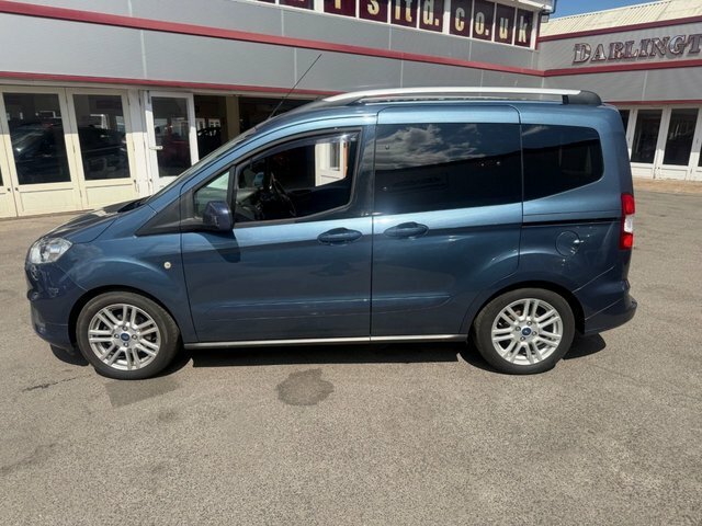 Ford Tourneo Courier 1.0 Ecoboost Titanium Mpv Euro 6 Blue #2