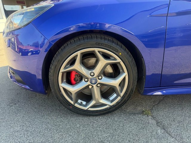 Ford Focus 2.0T Ecoboost St-3 Hatchback Eur Blue #2