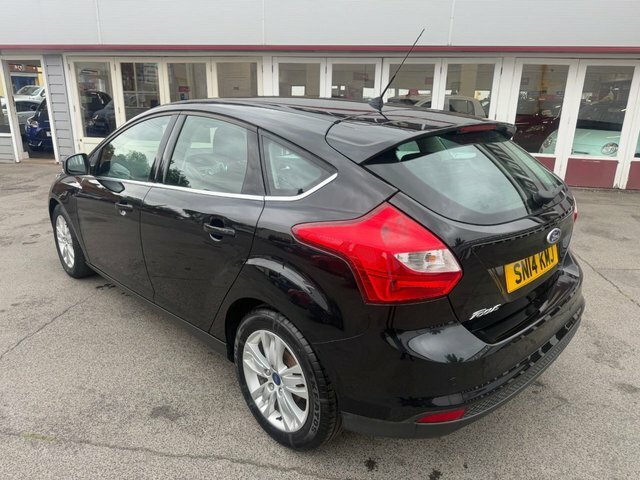 Ford Focus 1.6 Titanium Navigator Hatchback Powers SN14KMJ Black #5