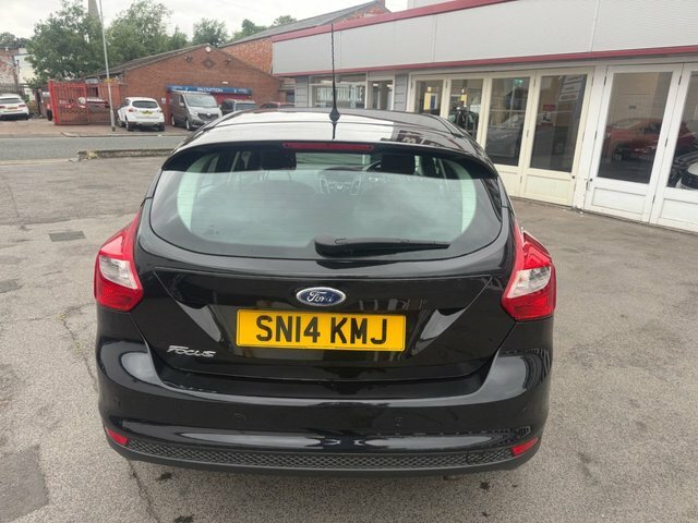 Ford Focus 1.6 Titanium Navigator Hatchback Powers SN14KMJ Black #4