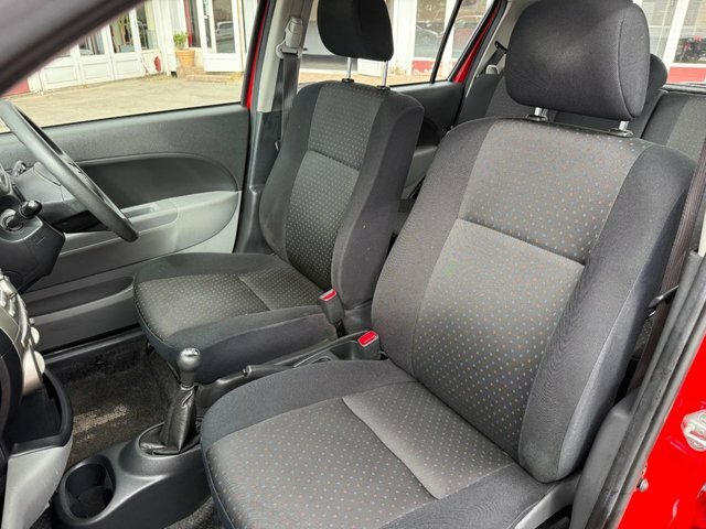 Daihatsu Sirion 1.0 S Hatchback Gold #26