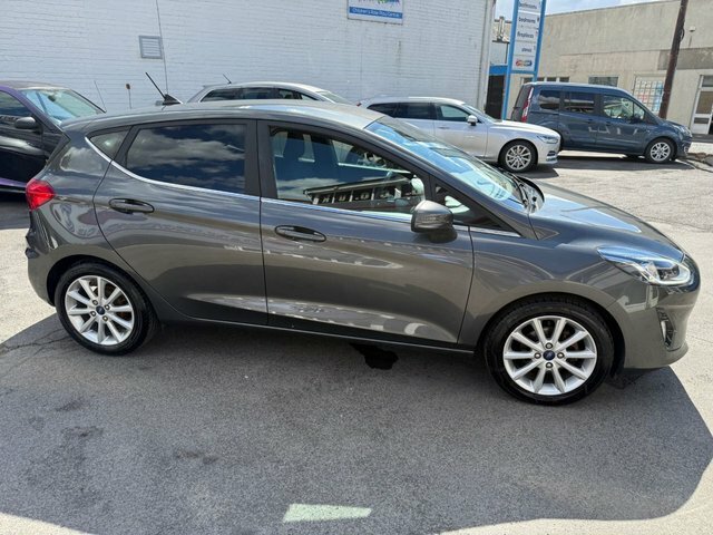 Ford Fiesta 1.0T Ecoboost Titanium Hatchback Grey #5
