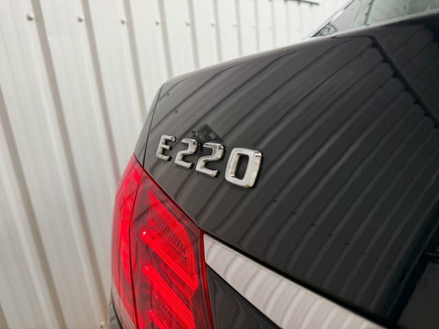 Mercedes-Benz E Class 2.1 E220 Cdi Se 168 Bhp Black #10