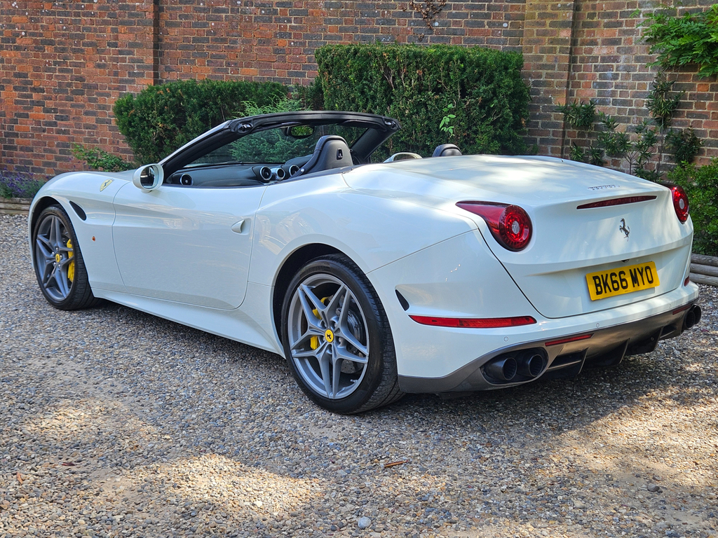 Ferrari California T #2