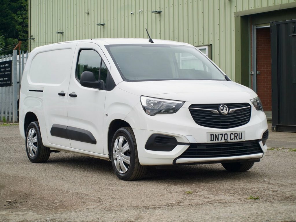 Vauxhall Combo 1.5L Sportive White #5