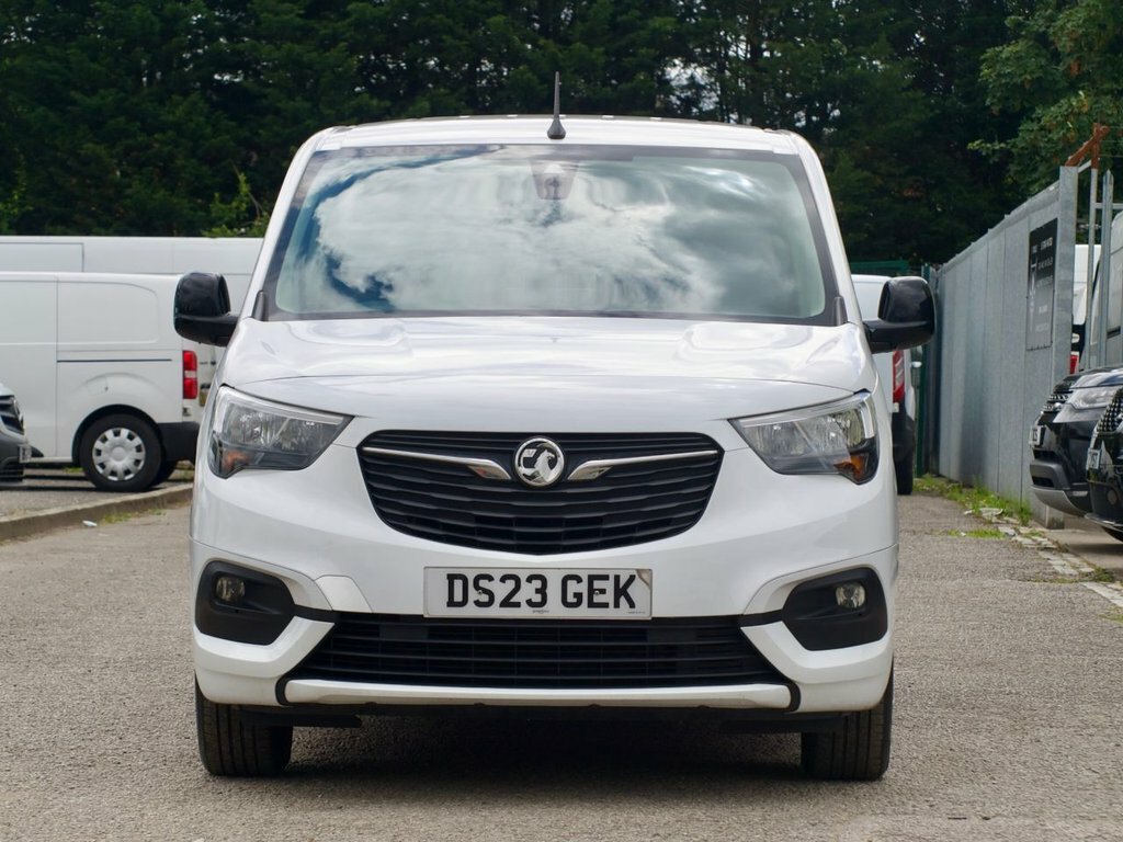 Vauxhall Combo 1.5L Pro White #6