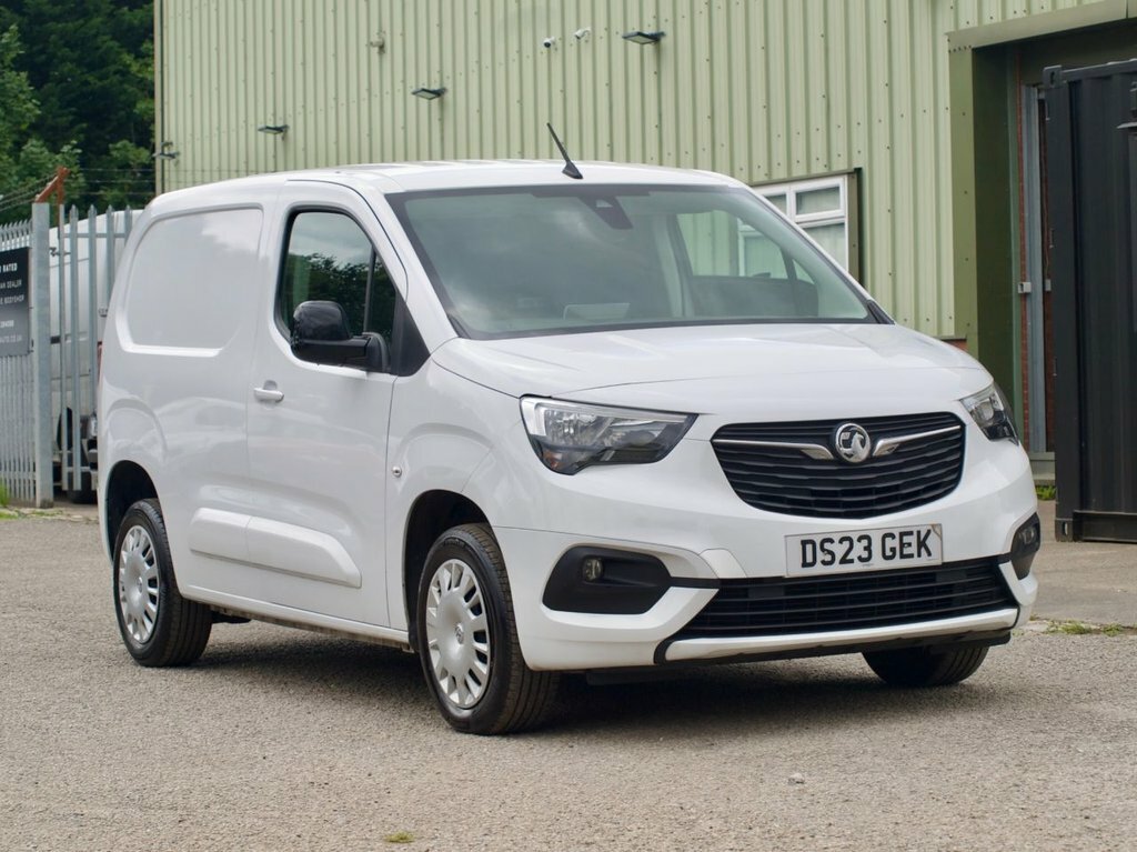 Vauxhall Combo 1.5L Pro White #5