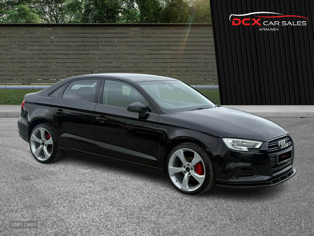 Audi A3 1.6 Tdi 116 Sport KW17MBV Black #3