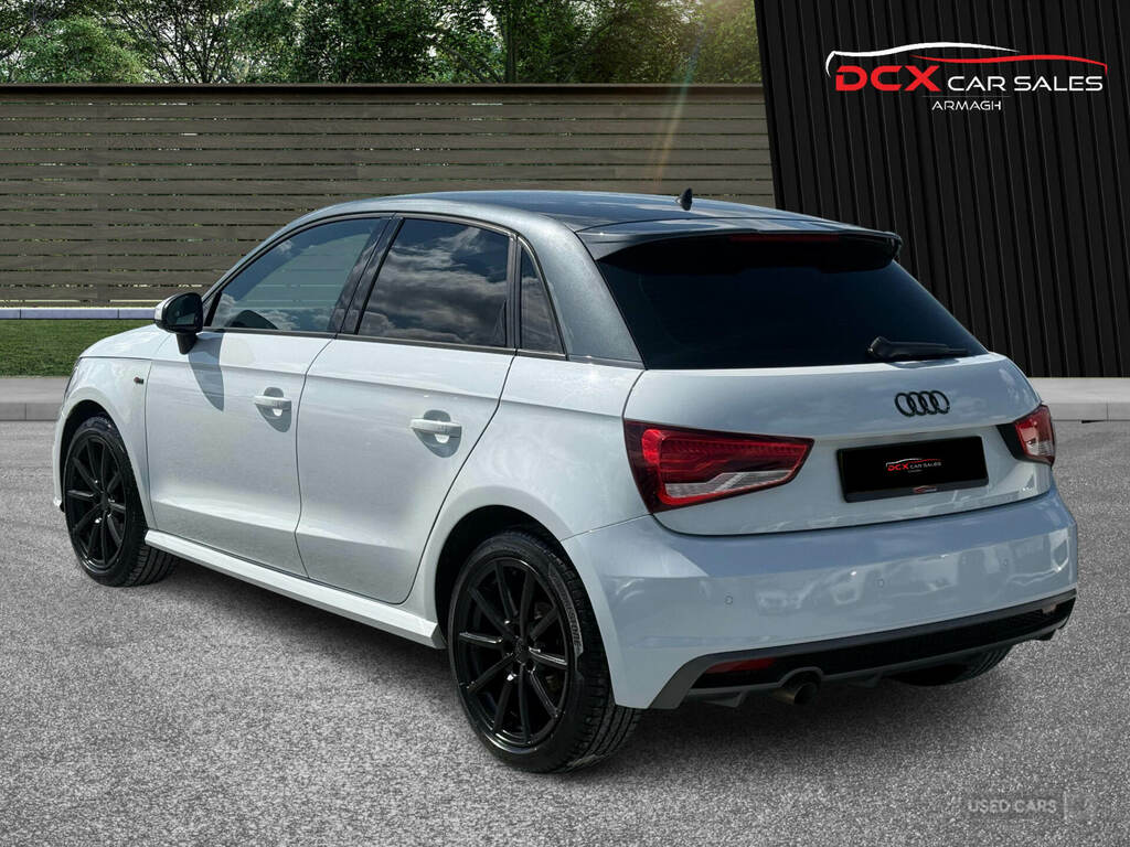 Audi A1 1.6 Tdi S Line JJ08OAL White #5