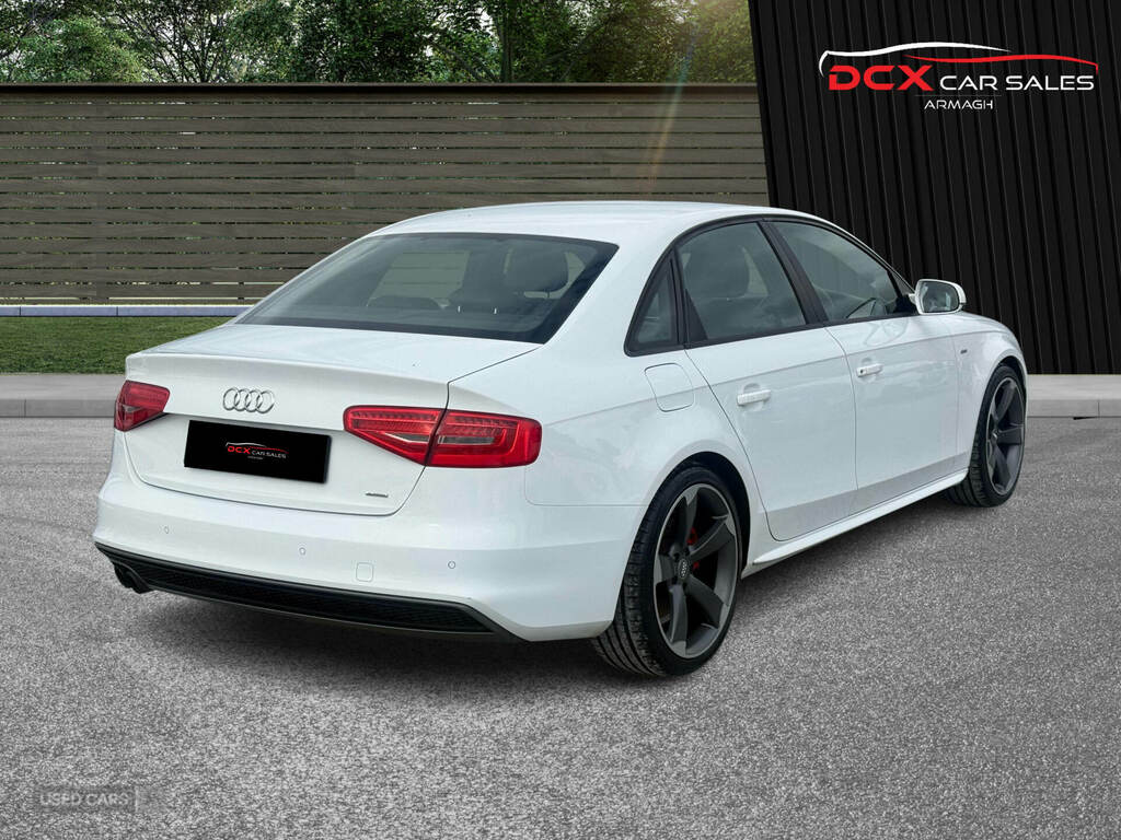 Audi A4 2.0 Tdi 177 Quattro Black Edition White #4