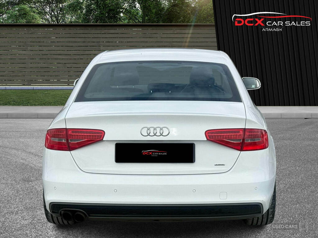 Audi A4 2.0 Tdi 177 Quattro Black Edition White #5