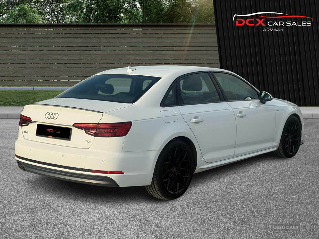 Audi A4 2.0 Tdi 190 S Line White #4