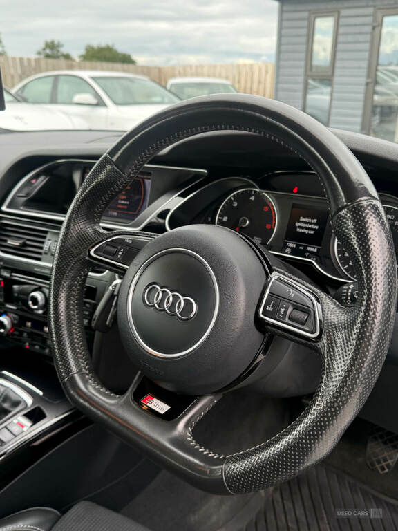 Audi A4 Saloon 2.0 Tdi S Line Euro 5 Ss 201515 Grey #17