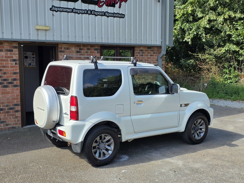 Suzuki Jimny 4X4 Suv 2012 - 2018 201515 White #3
