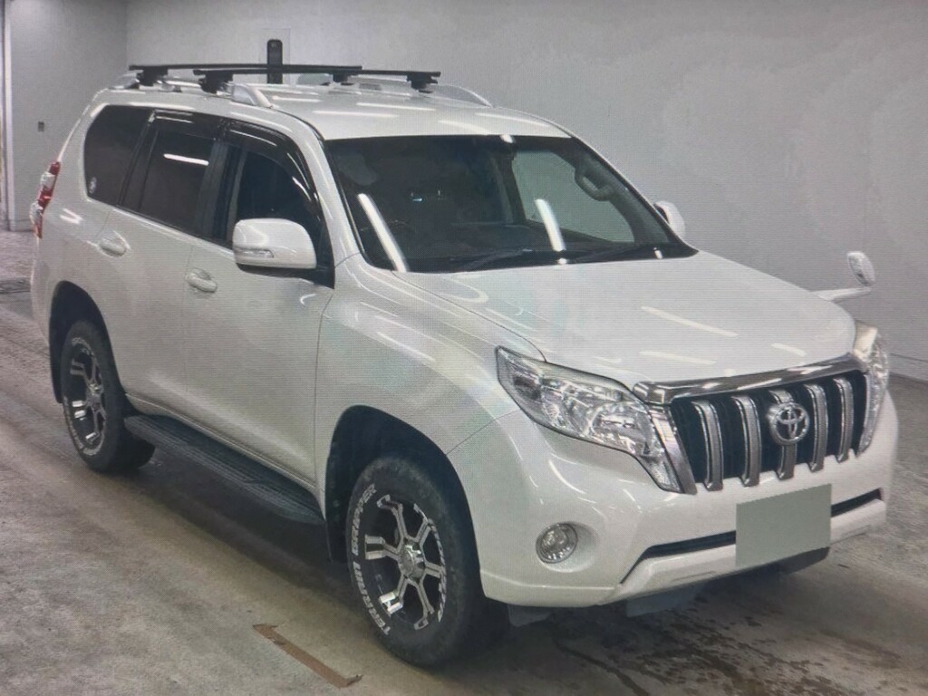Toyota Land Cruiser Suv 2.8 D-4d Tx Package Parado Jdm Rust Free 2016 White #4