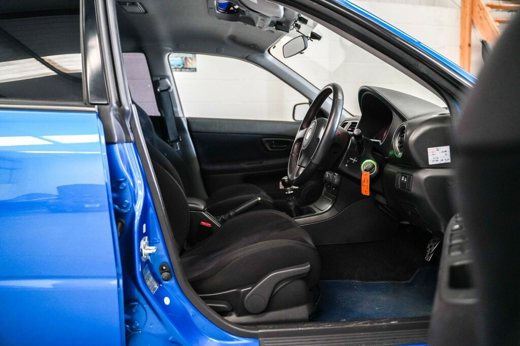 Subaru Impreza Saloon Blue #19