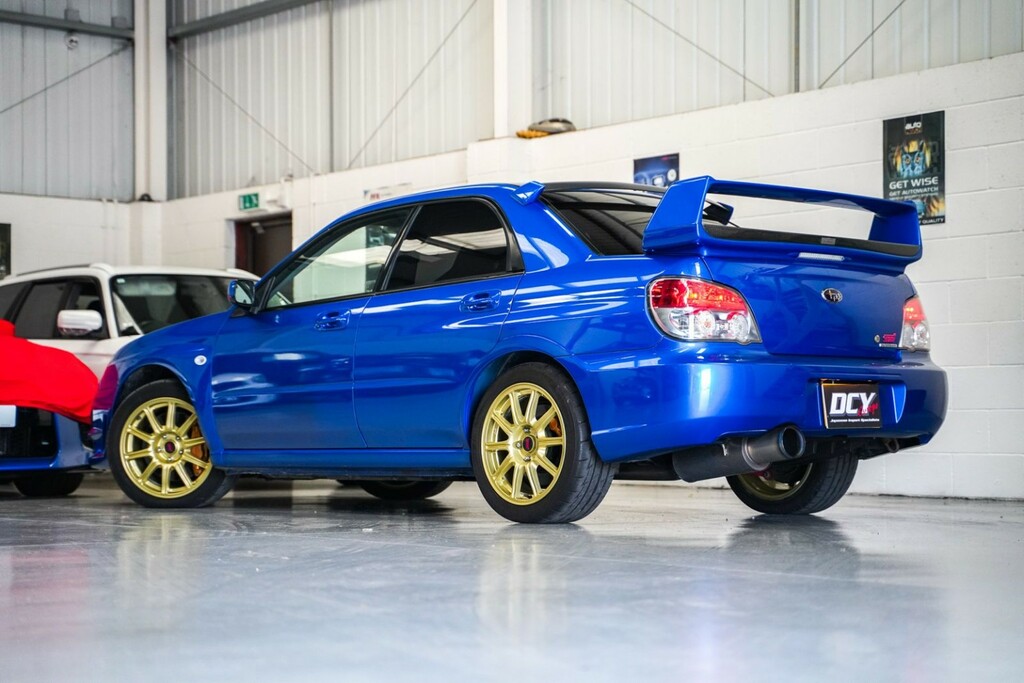 Subaru Impreza Saloon Blue #18