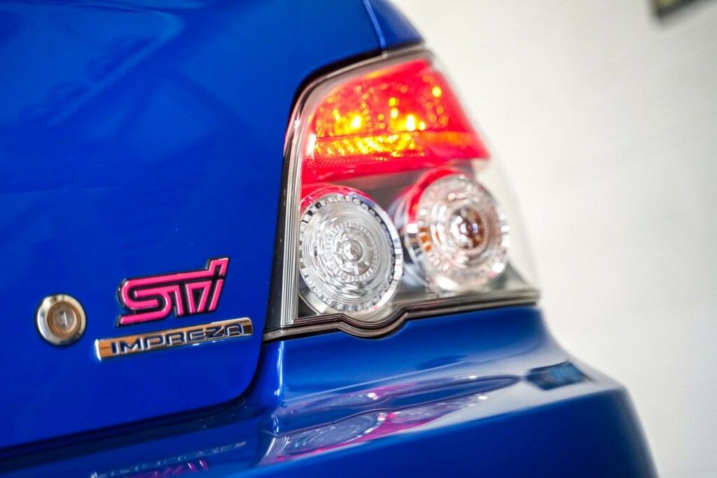 Subaru Impreza Saloon Blue #12