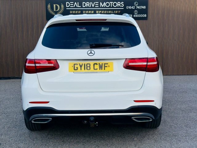 Mercedes-Benz GLC Class 2018 2.1 Glc220d Amg Line Suv G-tronic White #6