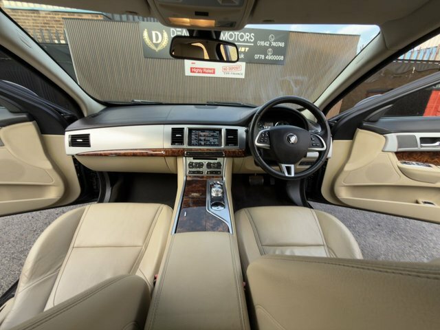Jaguar XF   #24