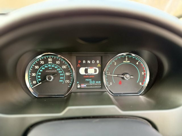 Jaguar XF   #35
