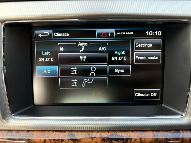 Jaguar XF   #40