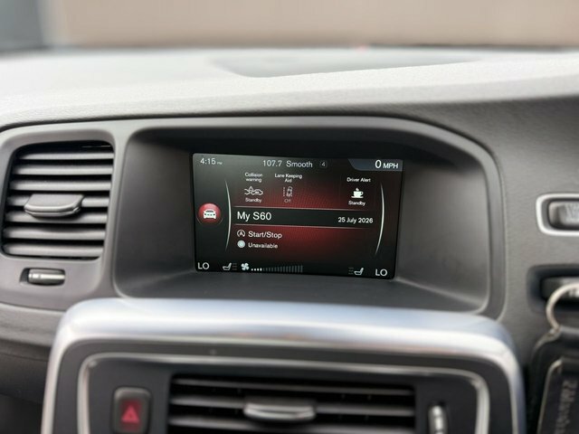 Volvo S60 D3 136 R Design Red #35