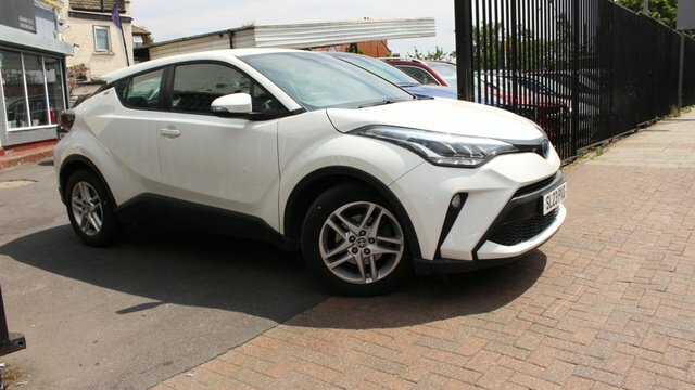 Toyota C-Hr Vvt-h Gpf Icon Suv SL23PXD White #5