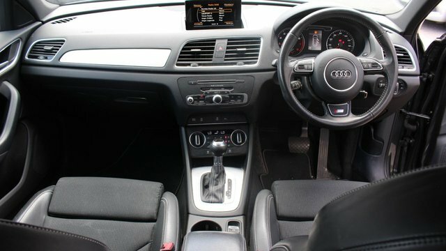 Audi Q3 Tfsi Cod S Line Grey #3