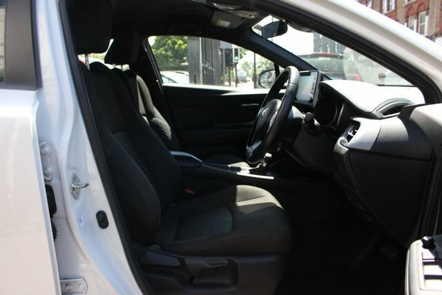 Toyota C-Hr Vvt-h Gpf Icon Suv White #5