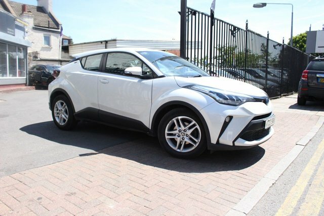 Toyota C-Hr Vvt-h Gpf Icon Suv White