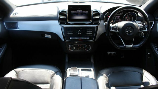 Mercedes-Benz GLE Class Gle350d V6 Amg Night Blue #2