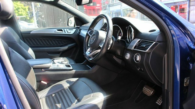 Mercedes-Benz GLE Class Gle350d V6 Amg Night Blue #3