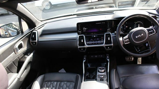 Kia Sorento T-gdi 13.8Kwh 4 Suv Black #2