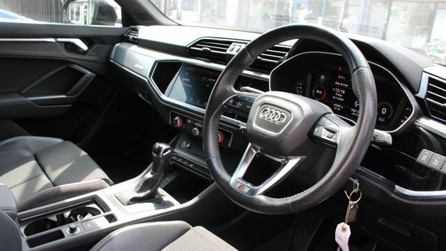 Audi Q3 Tfsi Cod 35 S Black #2