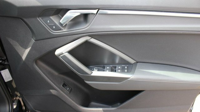 Audi Q3 2.0 Tfsi 40 Sport Suv S Tronic Quattro Grey #24
