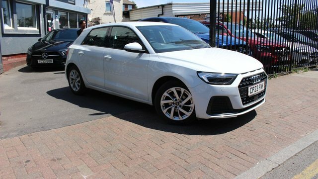 Audi A1 Tfsi 25 Sport Sportback White