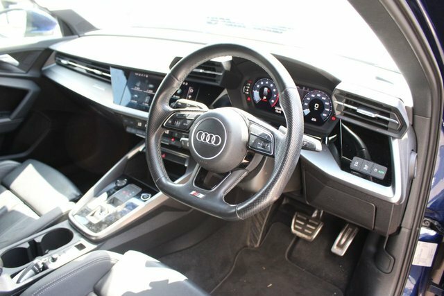 Audi A3 Tfsi 30 S Line Blue #3