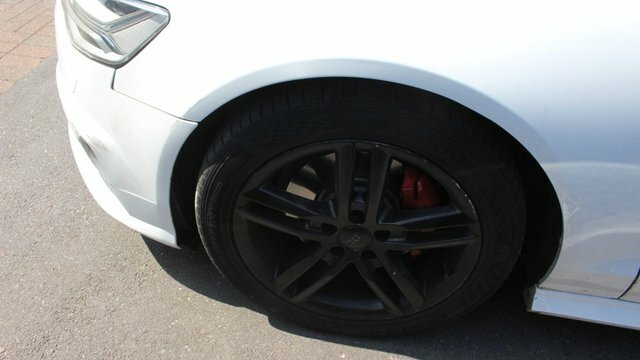 Audi A6 Saloon Saloon Black #17
